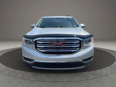 Used 2017 GMC Acadia SLE image 2
