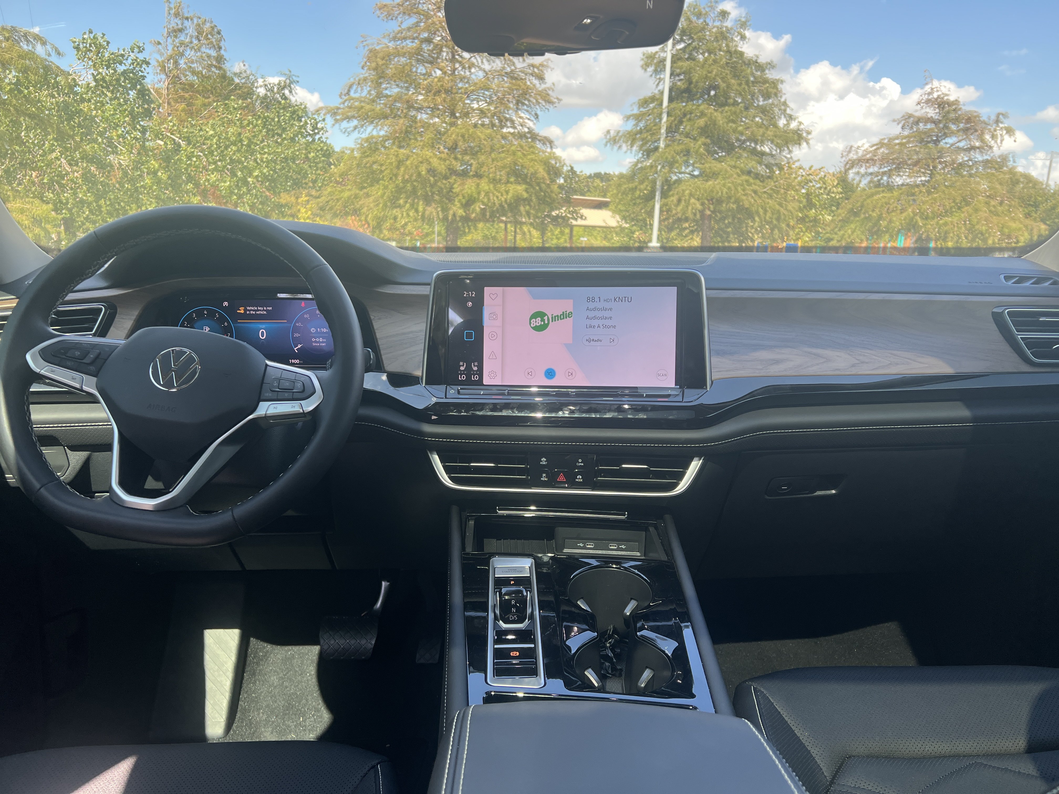 Certified 2026 Volkswagen Atlas SE FWD image 24