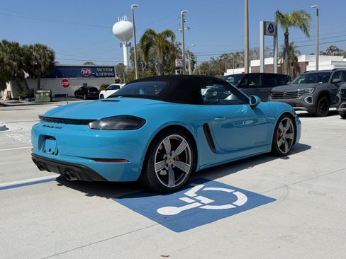 Used 2021 Porsche 718 Boxster GTS image 3