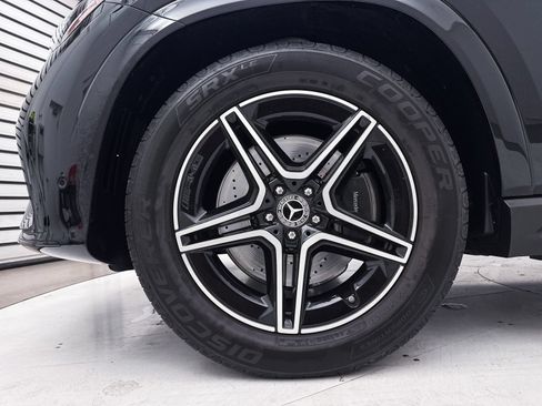 Used 2025 Mercedes-Benz GLE 450 4MATIC Coupe image 32