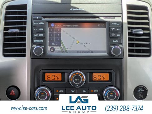 Used 2019 Nissan Frontier SL RWD image 16