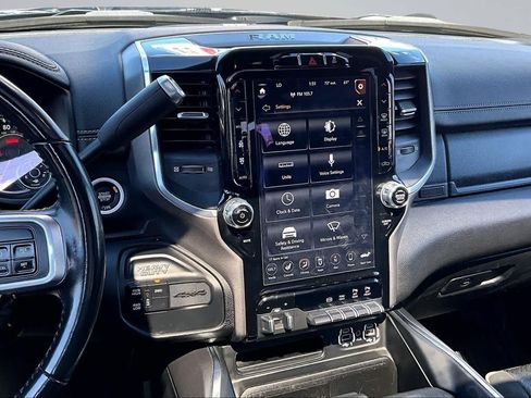 Used 2020 RAM 3500 Laramie AWD/4WD image 16