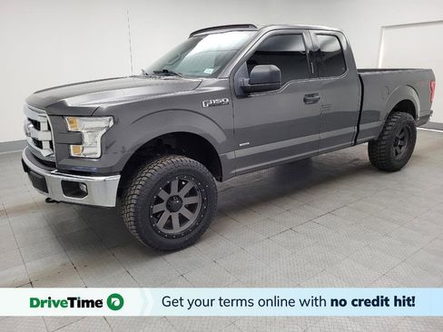 Used 2017 Ford F150 XLT AWD/4WD image 1