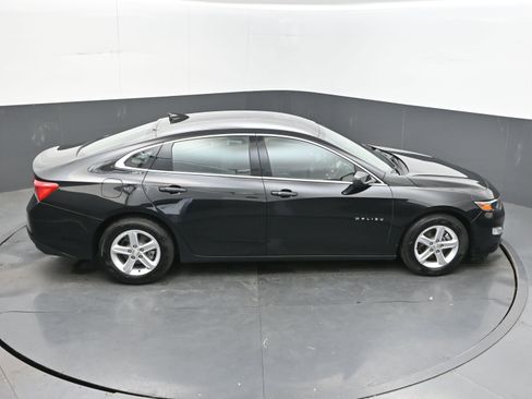 Used 2023 Chevrolet Malibu LT FWD image 32