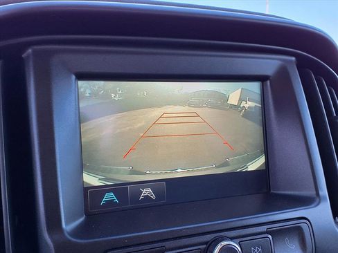 Used 2018 Chevrolet Colorado W/T w/ WT Convenience Package image 10