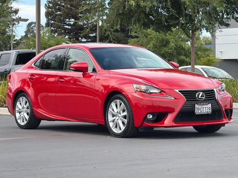Used 2016 Lexus IS 200t RWD image 5