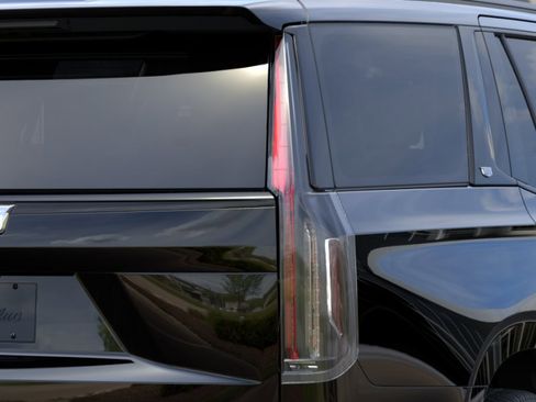 Used 2023 Cadillac Escalade Sport w/ LPO, ONYX Package AWD/4WD image 12
