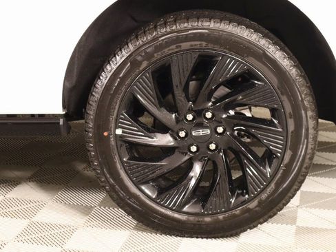 New 2025 Lincoln Navigator Reserve w/ Jet Appearance Package image 20