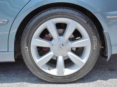 Used 2005 INFINITI Q45 w/ (P01) Premium Pkg image 8