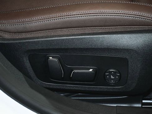 Used 2025 BMW i4 M50 w/ Premium Package image 65