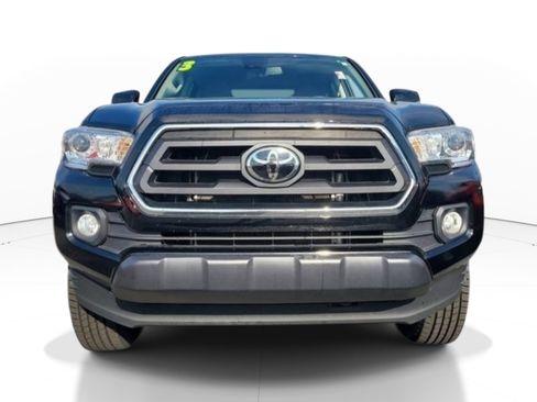 Used 2023 Toyota Tacoma SR5 w/ Technology Package AWD/4WD image 2