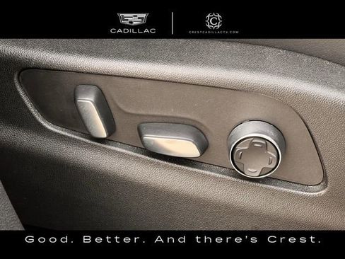Used 2024 Cadillac XT4 Premium Luxury image 28