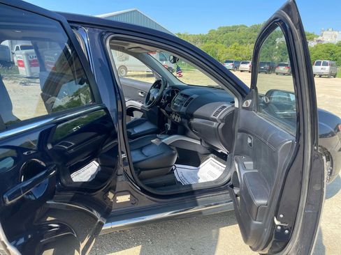 Used 2012 Mitsubishi Outlander GT image 16