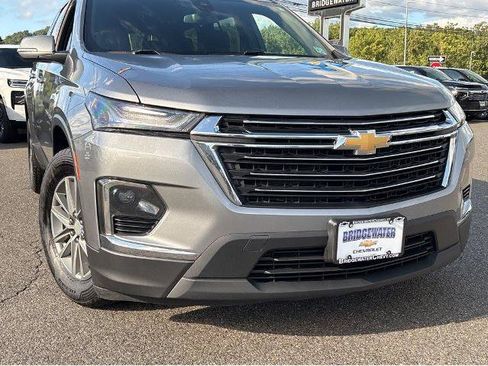 Used 2023 Chevrolet Traverse LT w/ LPO, Floor Liner Package AWD/4WD image 2