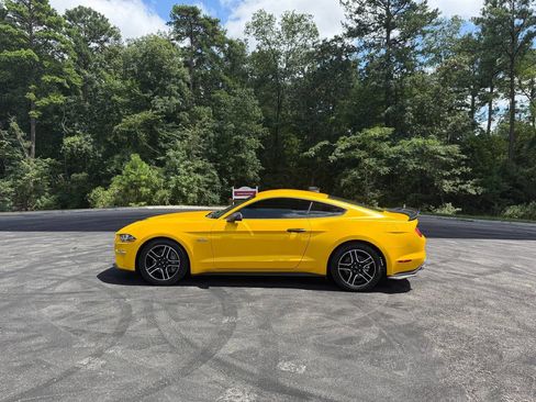 Used 2021 Ford Mustang GT w/ Equipment Group 301A image 15