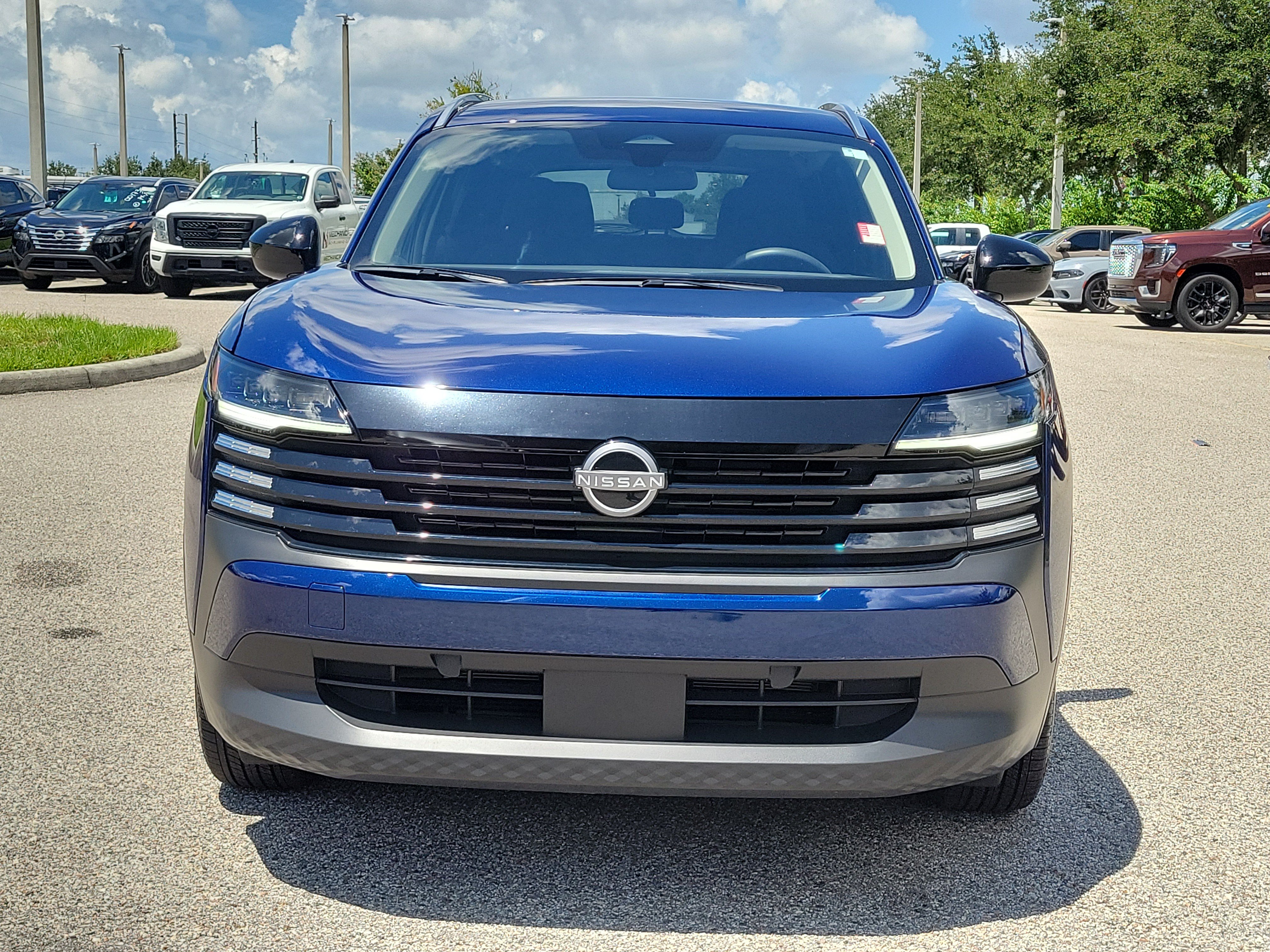 Certified 2026 Nissan Kicks SV FWD image 2