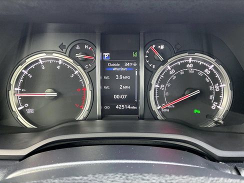 Used 2021 Toyota 4Runner Nightshade image 12