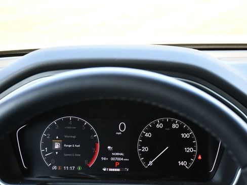 Used 2025 Honda Pilot Touring image 28