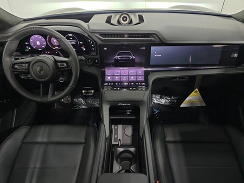 New 2026 Porsche Cayenne Turbo AWD/4WD image 13