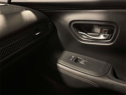 Certified 2023 Honda HR-V Sport image 27