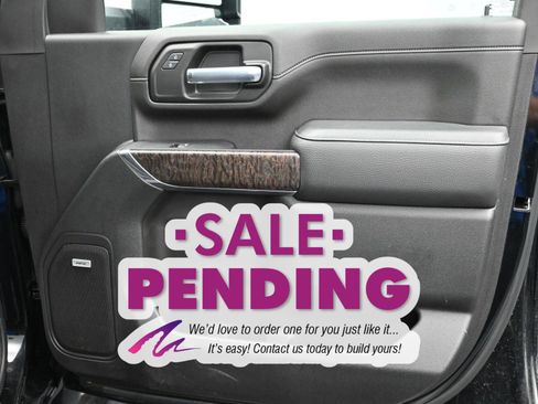 Used 2023 GMC Sierra 3500 Denali w/ Denali Ultimate Package image 10