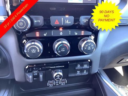 New 2026 RAM 1500 Big Horn AWD/4WD image 7