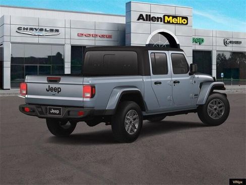 New 2025 Jeep Gladiator Sport image 7