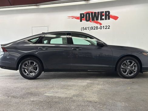 Used 2025 Honda Accord EX-L image 2