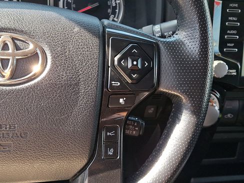 Used 2024 Toyota 4Runner TRD Off-Road Premium image 23