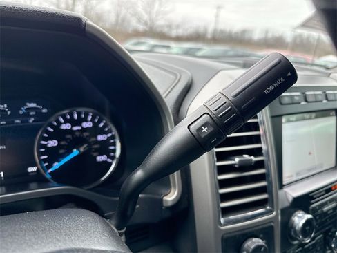 Used 2017 Ford F350 Lariat w/ Lariat Ultimate Package image 17