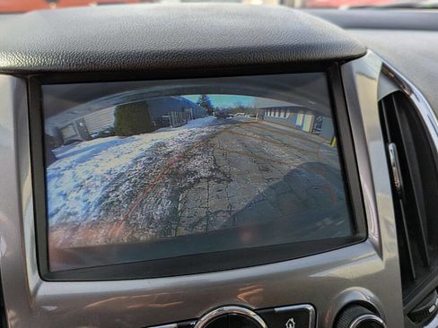 Used 2018 Chevrolet Cruze LT image 14