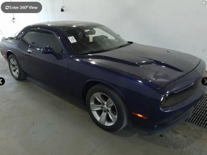 Used 2015 Dodge Challenger SXT