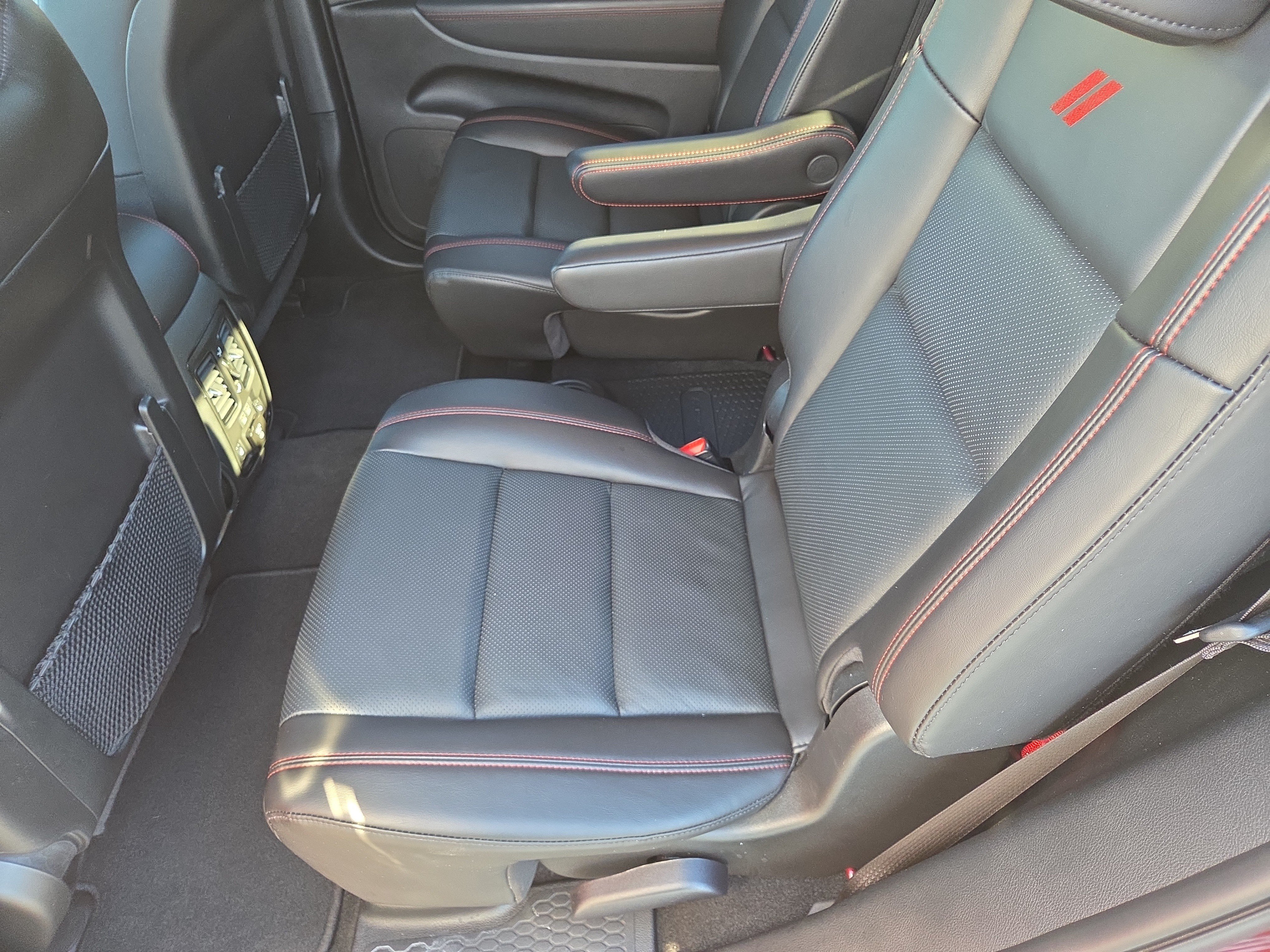 Used 2023 Dodge Durango GT AWD/4WD image 25