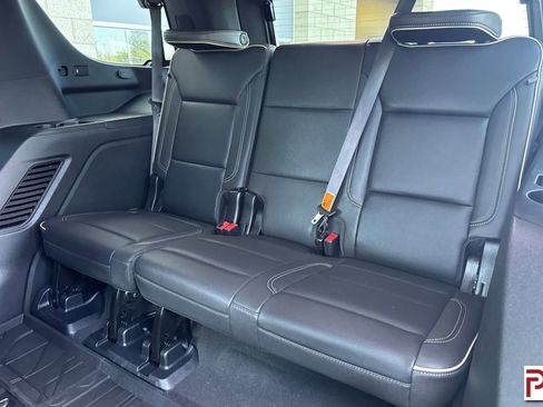 Certified 2023 Chevrolet Tahoe Premier AWD/4WD image 17