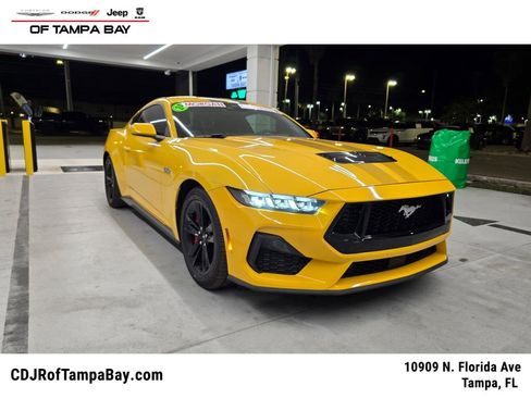 Used 2024 Ford Mustang GT RWD image 1
