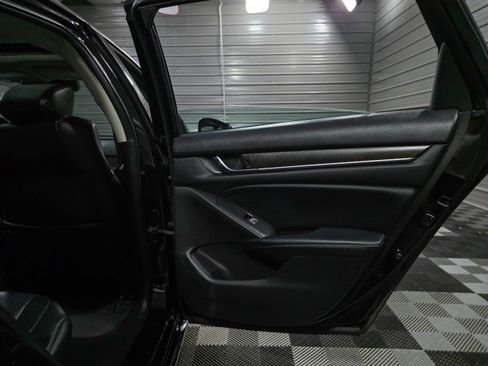 Used 2018 Honda Accord EX-L image 36