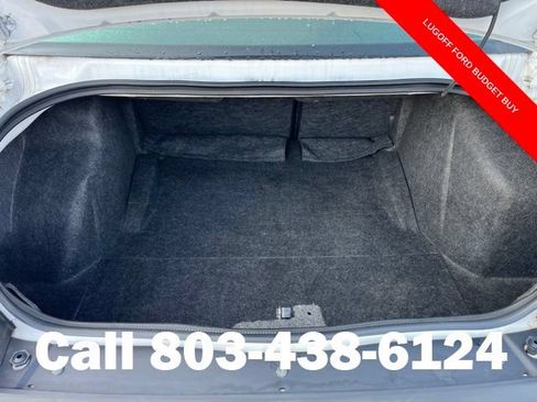 Used 2012 Dodge Challenger R/T RWD image 26