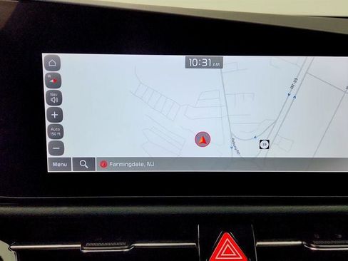Used 2025 Kia Niro EX FWD image 17