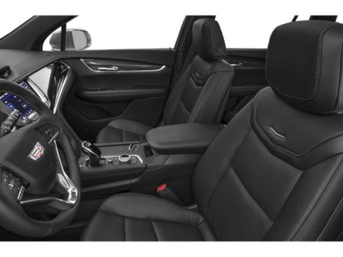 Used 2023 Cadillac XT6 Luxury image 9