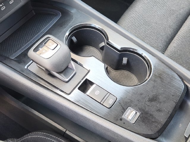 Used 2024 Nissan Rogue SV FWD image 16