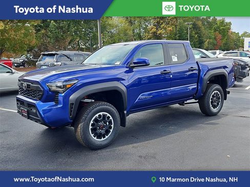 New 2025 Toyota Tacoma TRD Off-Road image 1