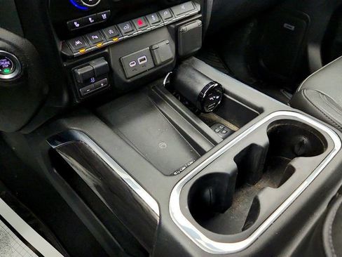 Used 2019 Chevrolet Silverado 1500 LTZ w/ LTZ Premium Package image 16