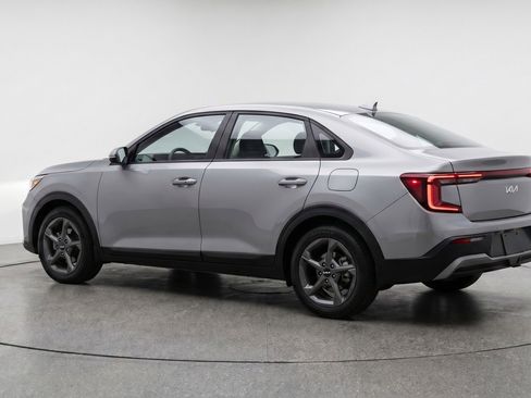 Used 2025 Kia K4 FWD image 6