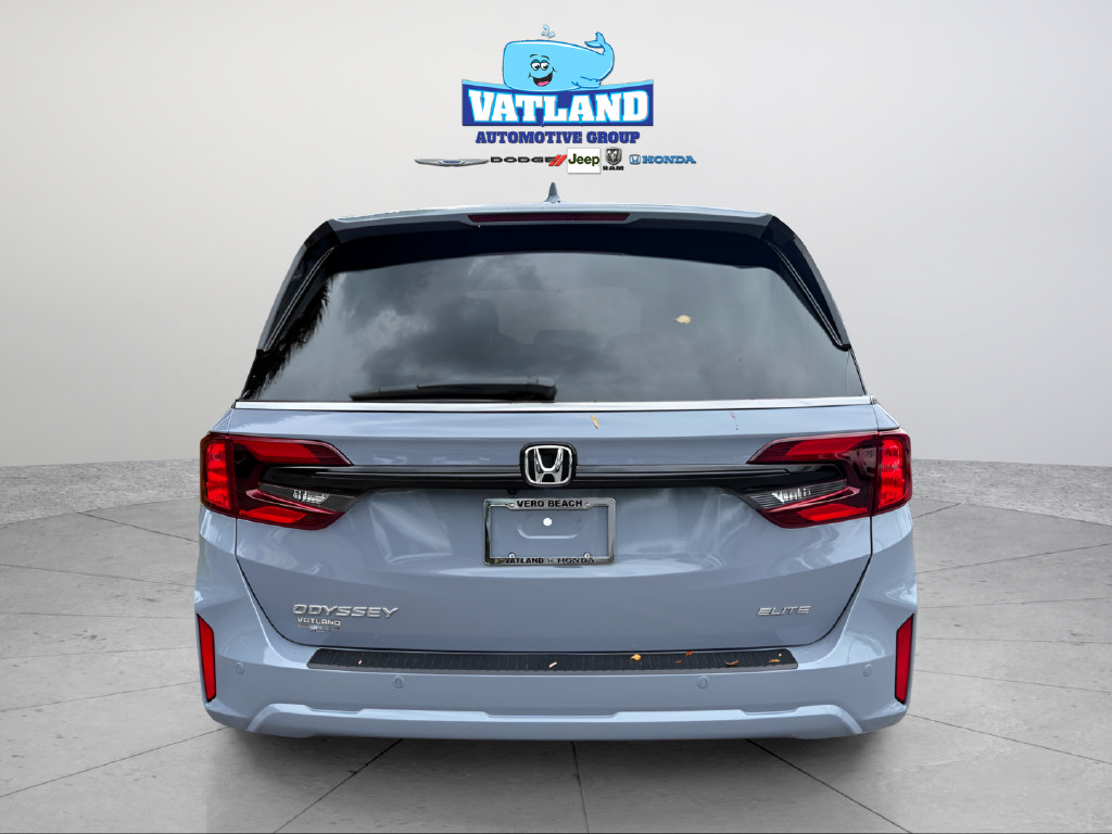 New 2027 Honda Odyssey Elite image 4