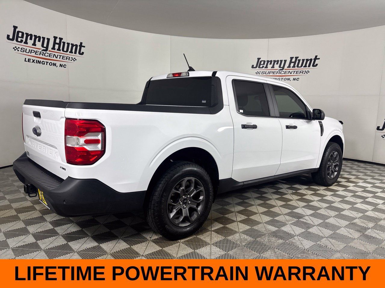 Used 2024 Ford Maverick XLT w/ Equipment Group 300A Standard AWD/4WD image 6