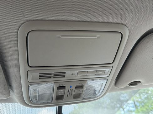 Used 2013 Honda Odyssey EX-L image 21
