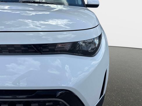 New 2025 Kia Soul EX image 9