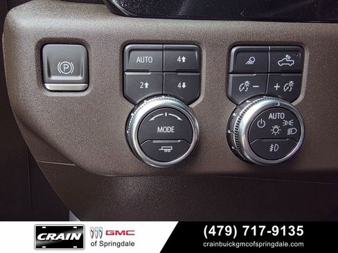 Used 2024 GMC Sierra 2500 SLT w/ SLT Convenience Package AWD/4WD image 11