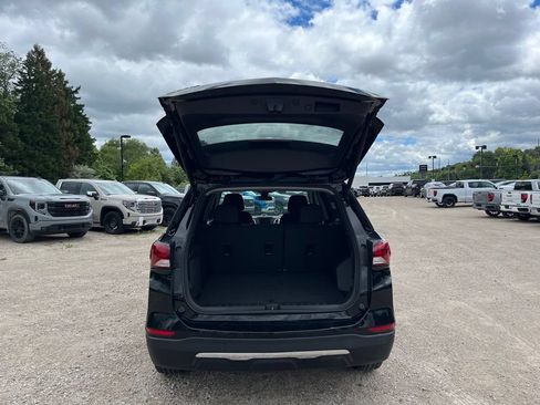 Used 2024 Chevrolet Equinox LT AWD/4WD image 11