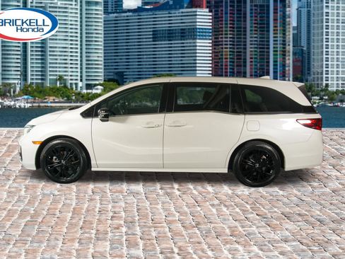 Certified 2025 Honda Odyssey Sport-L image 4